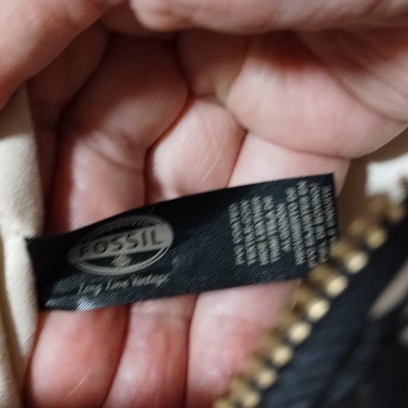 Fossil Sydney Satchel Black Bone - Picture 15 of 15